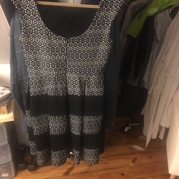 Cocktail fit n flare knee length dress semi-formal - Picture 6 of 6